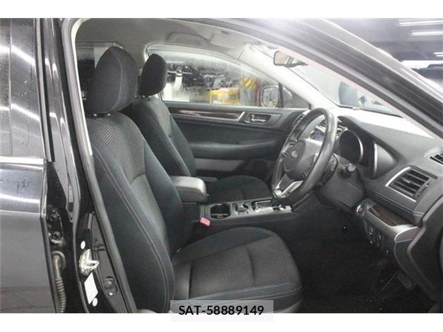 Subaru OUTBACK 2017-12 8849542-28
