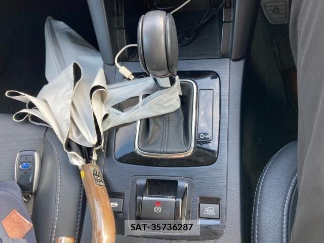 Subaru OUTBACK 2015-07 8849544-16