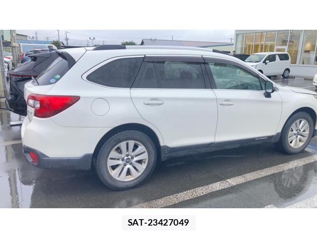 Subaru OUTBACK 2015-03 8849545-9