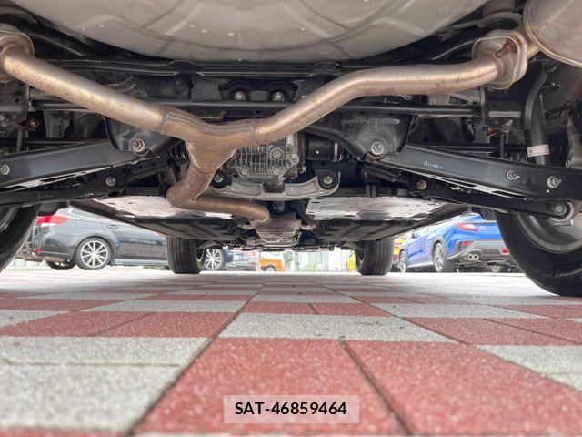 Subaru OUTBACK 2022-01 8849538-18