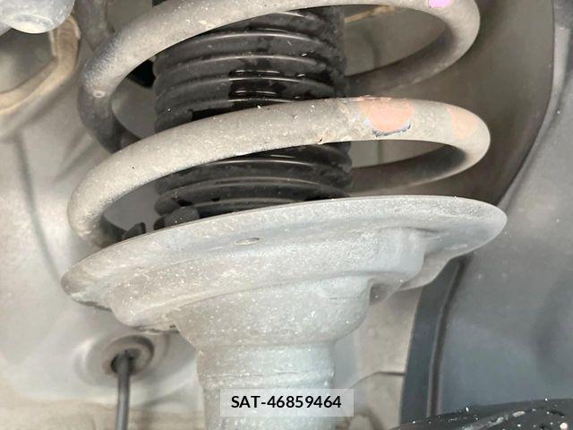 Subaru OUTBACK 2022-01 8849538-19