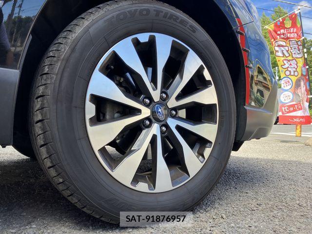 Subaru OUTBACK 2017-01 8849539-11