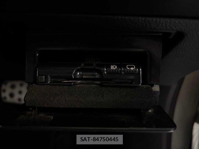 Subaru OUTBACK 2015-12 8849543-13