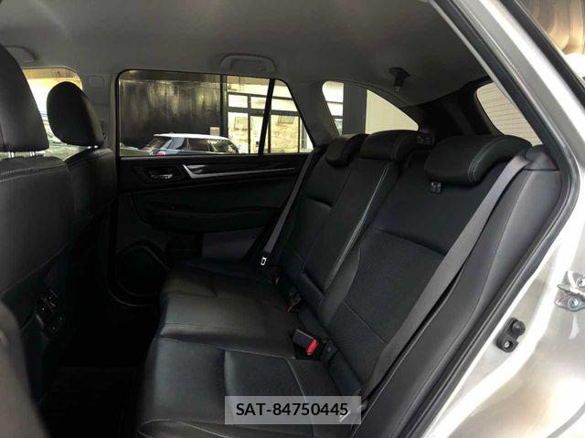 Subaru OUTBACK 2015-12 8849543-21