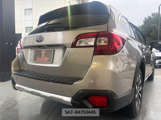 Subaru OUTBACK 2015-12 8849543-25