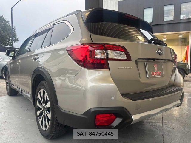 Subaru OUTBACK 2015-12 8849543-27