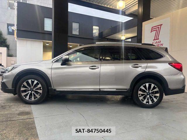 Subaru OUTBACK 2015-12 8849543-28