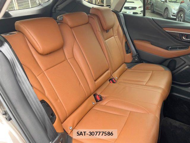 Subaru OUTBACK 2022-03 8871318-11