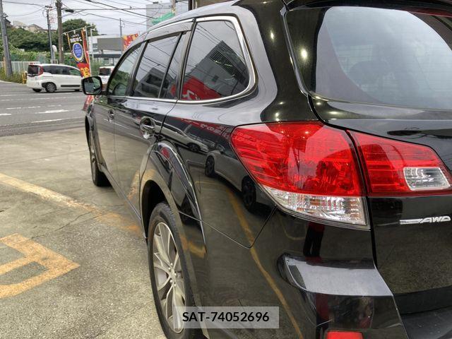 Subaru OUTBACK 2011-09 8880430-9