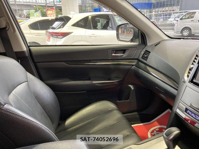 Subaru OUTBACK 2011-09 8880430-15