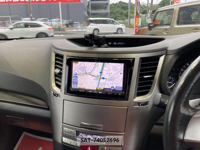 Subaru OUTBACK 2011-09 8880430-16