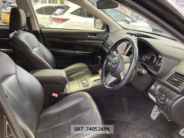 Subaru OUTBACK 2011-09 8880430-1