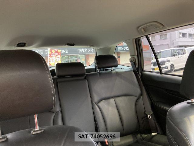 Subaru OUTBACK 2011-09 8880430-22