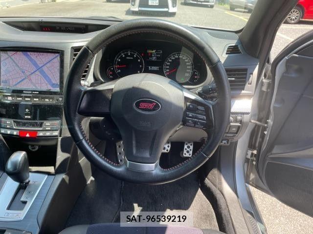Subaru LEGACY TOURING WAGON 2013-02 1184829-4