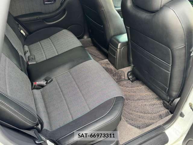 Subaru LEGACY TOURING WAGON 2000-02 2081545-9