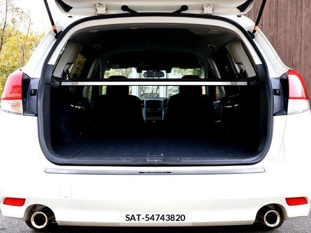 Subaru LEGACY TOURING WAGON 2012-12 2350408-29