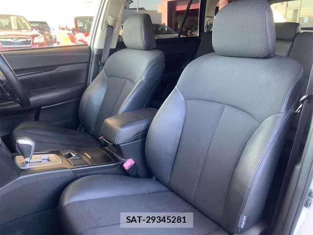 Subaru LEGACY TOURING WAGON 2013-10 3771133-13