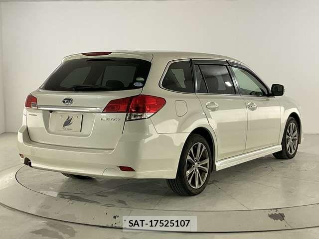 Subaru LEGACY TOURING WAGON 2013-08 4963366-5