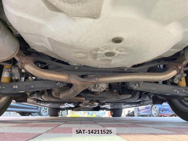 Subaru LEGACY TOURING WAGON 2013-04 6641799-18