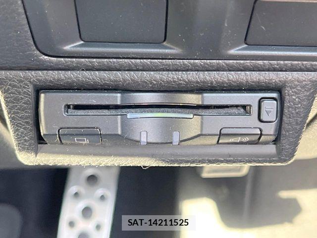 Subaru LEGACY TOURING WAGON 2013-04 6641799-6