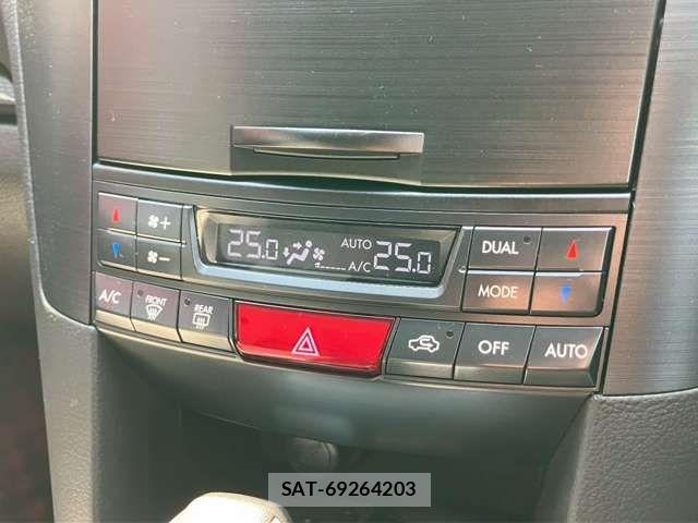 Subaru LEGACY TOURING WAGON 2014-01 6641800-11