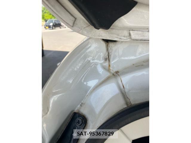 Subaru LEGACY TOURING WAGON 2010-05 6907508-16