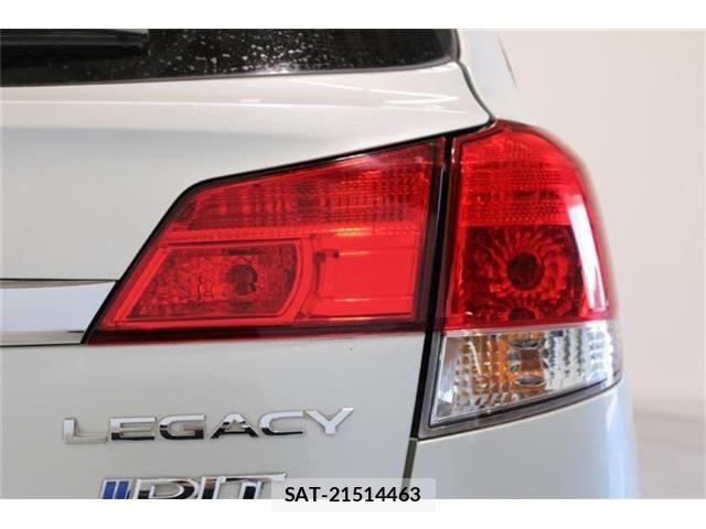 Subaru LEGACY TOURING WAGON 2013-06 6907477-17