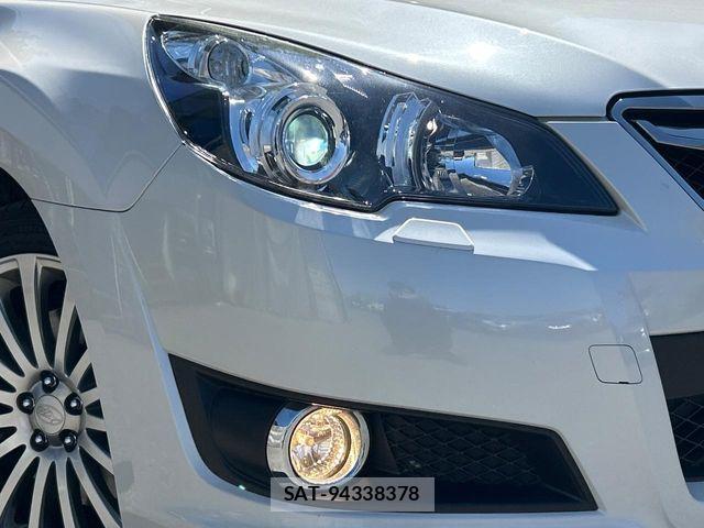 Subaru LEGACY TOURING WAGON 2010-11 7220750-12