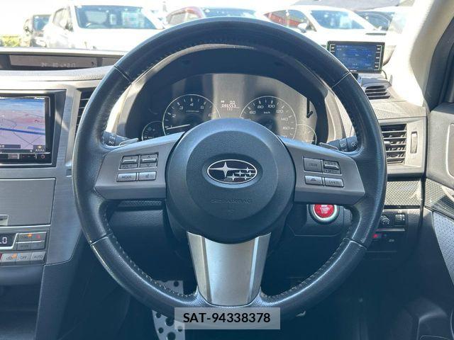 Subaru LEGACY TOURING WAGON 2010-11 7220750-8