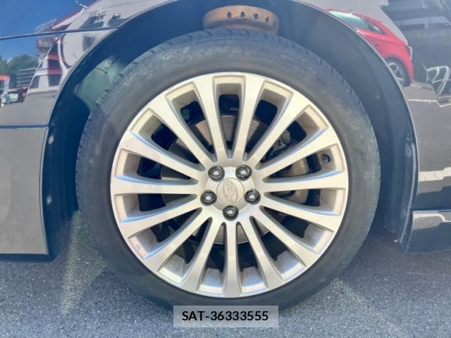 Subaru LEGACY TOURING WAGON 2011-12 7220756-6