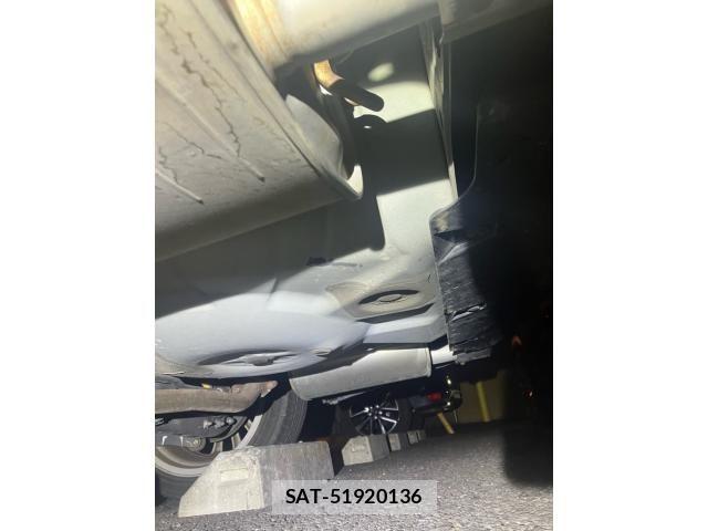 Subaru LEGACY TOURING WAGON 2009-12 7220745-13