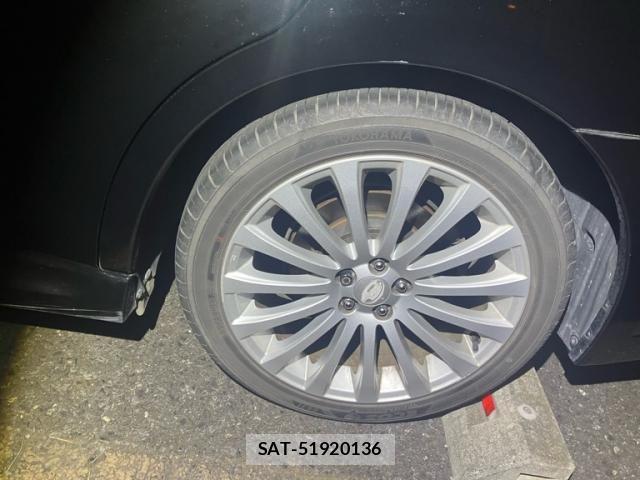Subaru LEGACY TOURING WAGON 2009-12 7220745-14