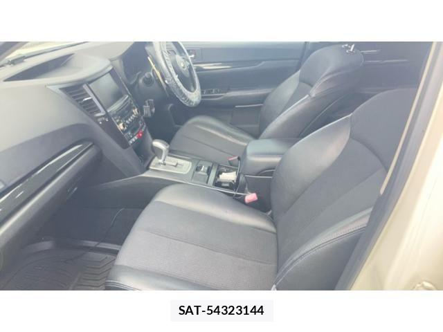 Subaru LEGACY TOURING WAGON 2012-10 7272186-24