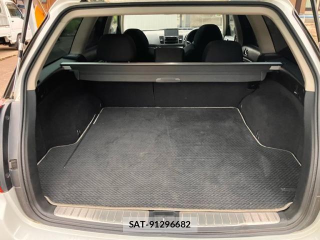 Subaru LEGACY TOURING WAGON 2006-01 7272187-5