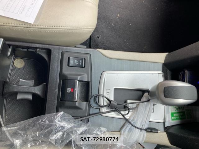 Subaru LEGACY TOURING WAGON 2012-07 7327937-21