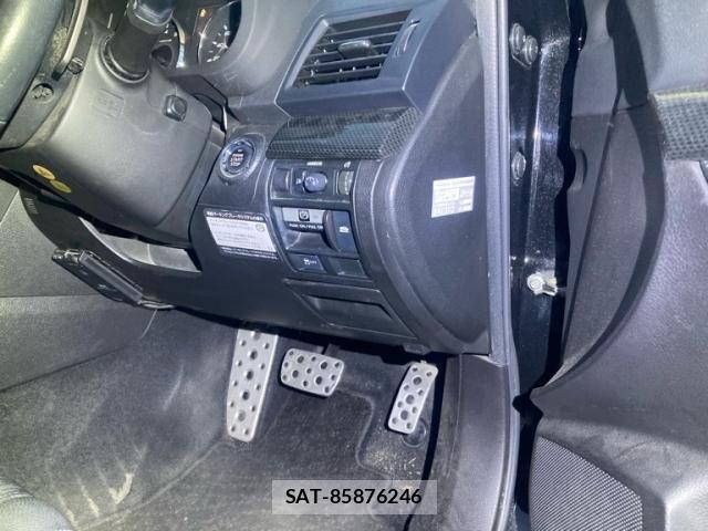 Subaru LEGACY TOURING WAGON 2011-07 7327958-12