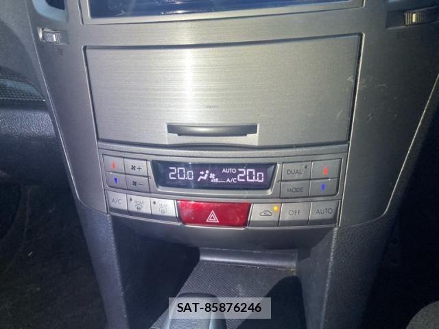 Subaru LEGACY TOURING WAGON 2011-07 7327958-20