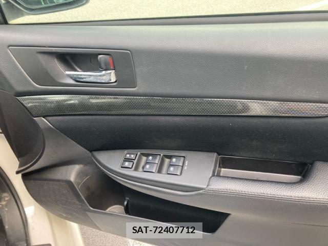 Subaru LEGACY TOURING WAGON 2013-06 7327944-7