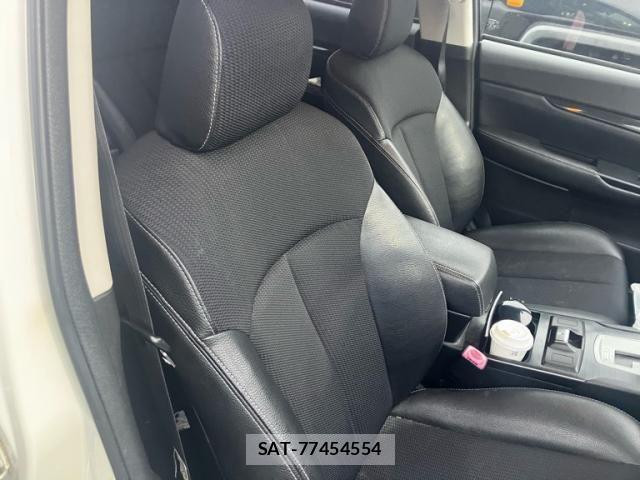 Subaru LEGACY TOURING WAGON 2013-07 7327938-18