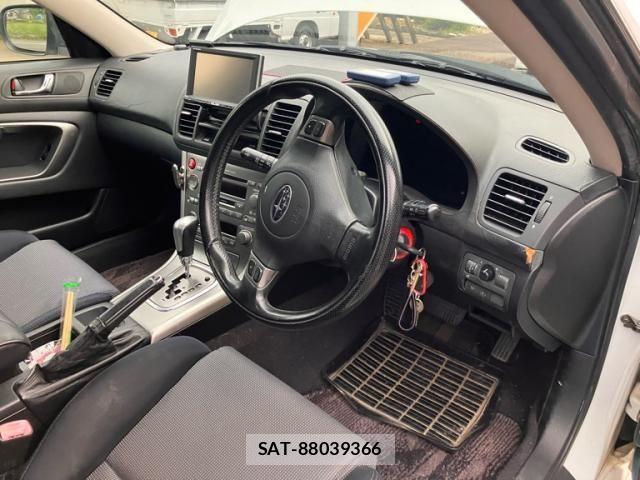 Subaru LEGACY TOURING WAGON 2006-02 7327946-10