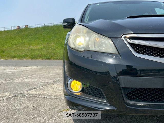 Subaru LEGACY TOURING WAGON 2010-11 7358422-9