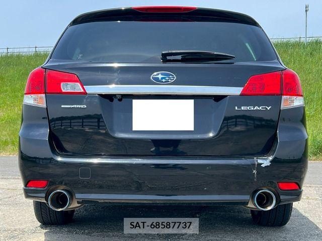 Subaru LEGACY TOURING WAGON 2010-11 7358422-16