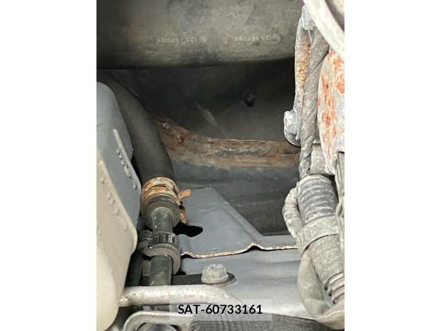 Subaru LEGACY TOURING WAGON 2013-08 7392624-22