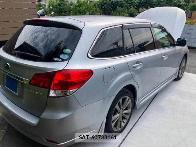 Subaru LEGACY TOURING WAGON 2013-08 7392624-6