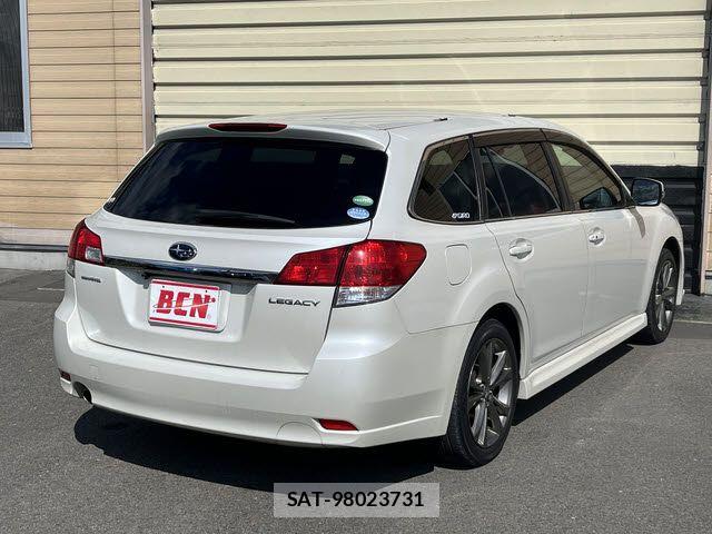 Subaru LEGACY TOURING WAGON 2014-01 7617545-2