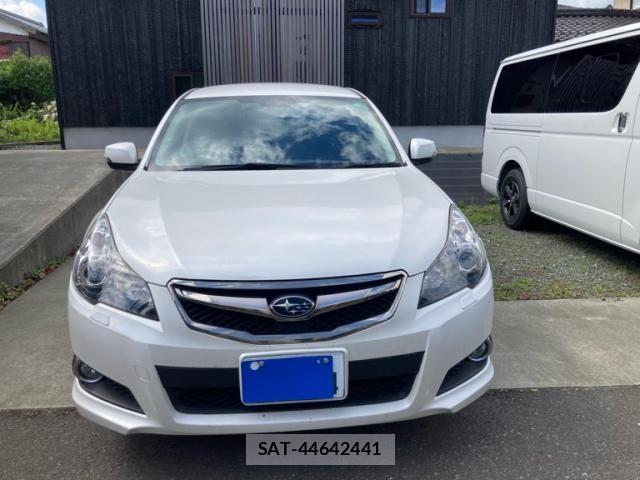 Subaru LEGACY TOURING WAGON 2011-12 7617563-1
