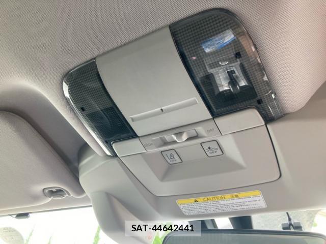 Subaru LEGACY TOURING WAGON 2011-12 7617563-19