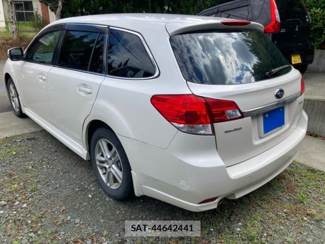 Subaru LEGACY TOURING WAGON 2011-12 7617563-5
