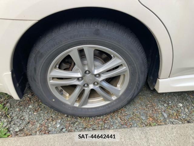Subaru LEGACY TOURING WAGON 2011-12 7617563-8