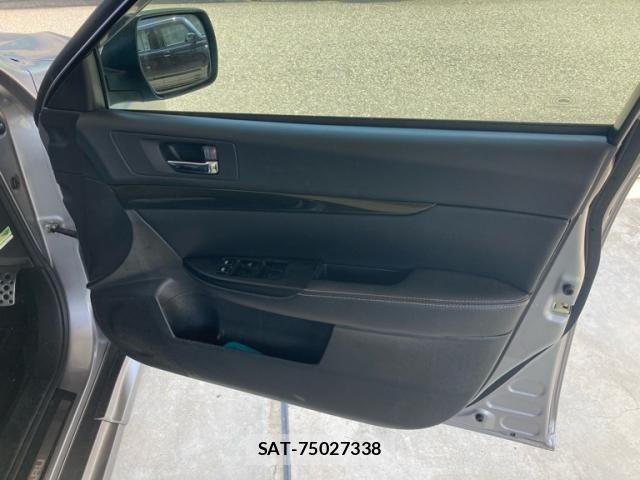 Subaru LEGACY TOURING WAGON 2011-10 7617553-5
